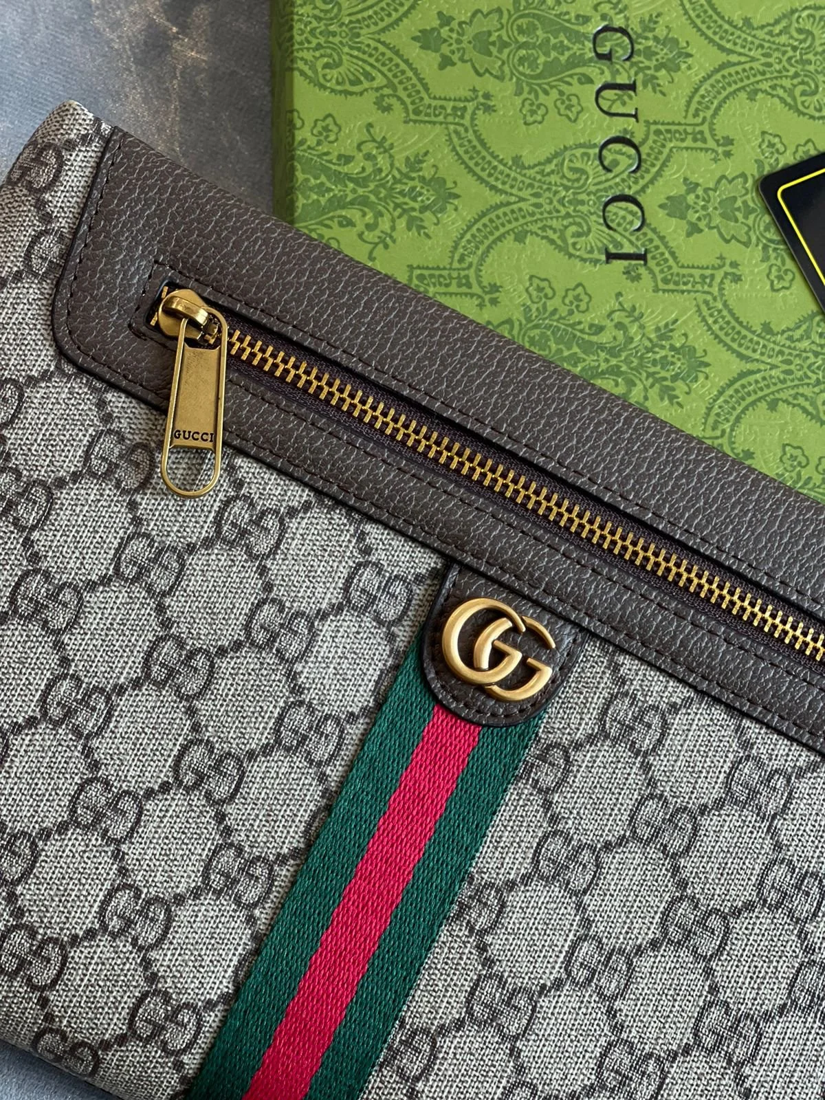 gucci