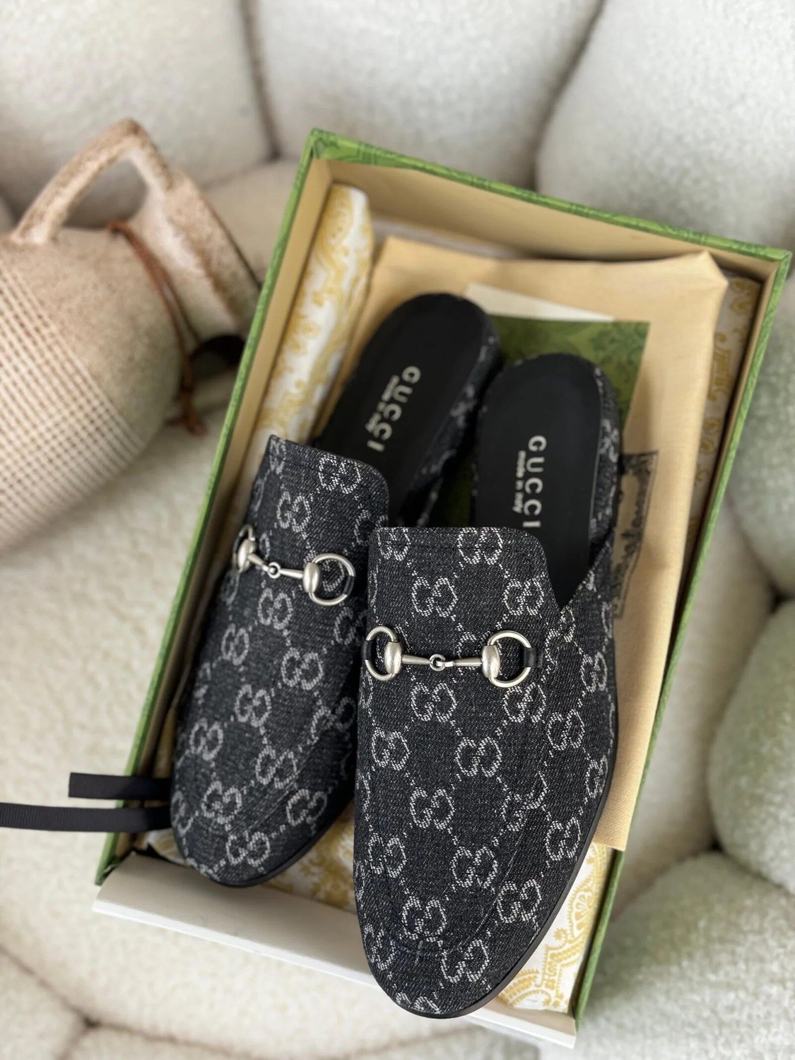 gucci