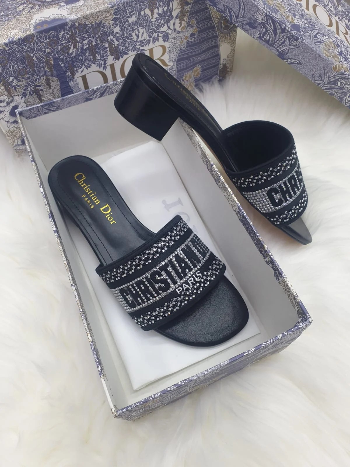 Dior