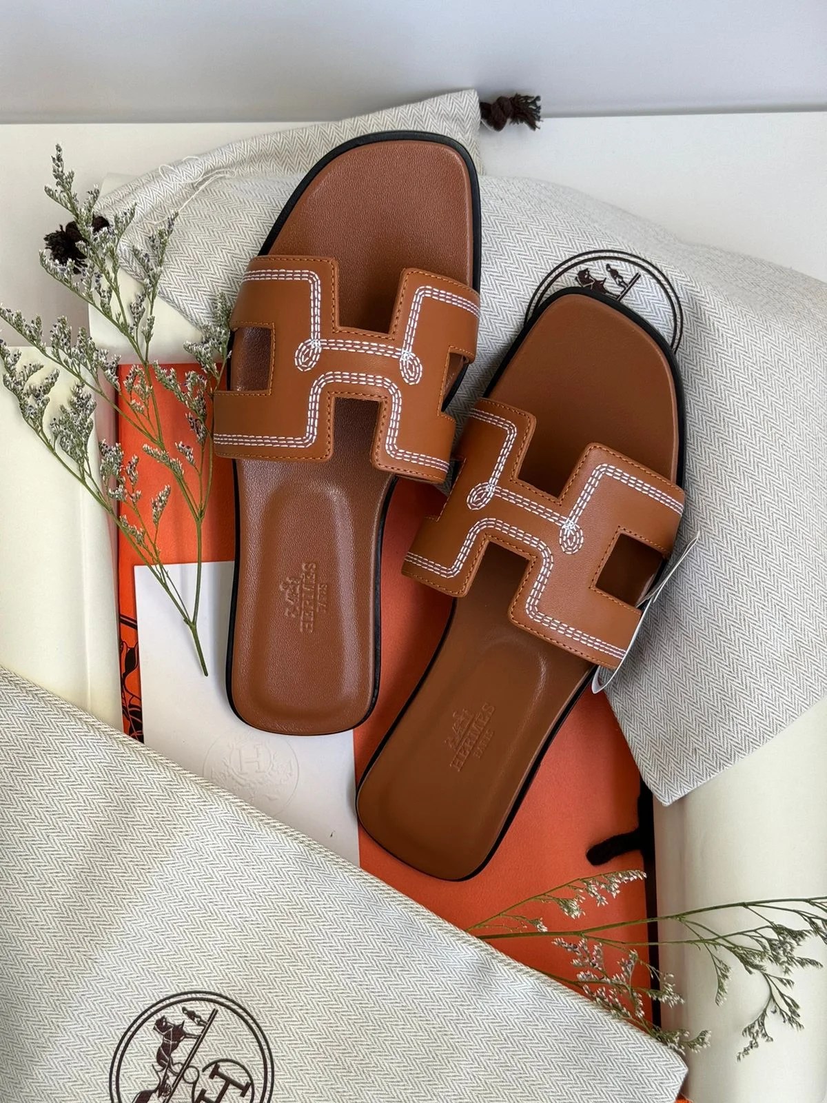 HERMÈS